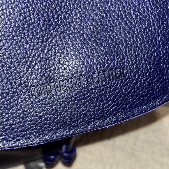 Drawstring cobalt Leather Backpack - Picture 8 of 10